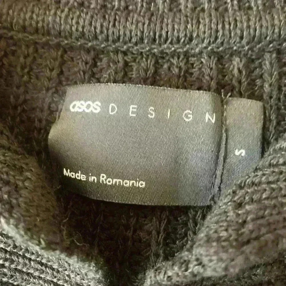 ASOS DESIGN v neck sweater with collar open knit in black size Small - Picture 8 of 12